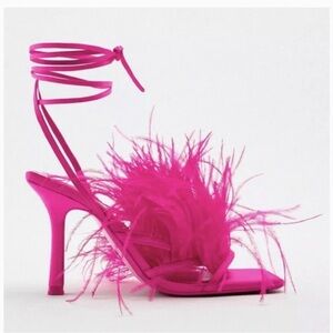 NWT ZARA LACE UP FEATHER HEELS! Size 8!